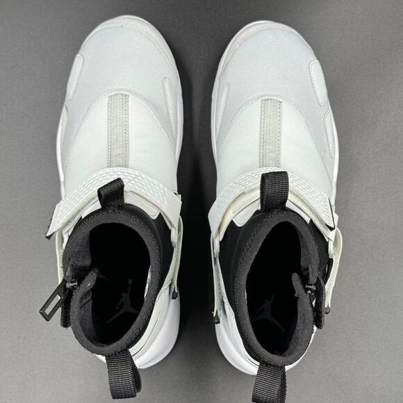 Air Jordan Trunner LX High 'Pure Platinum' - Picture 3 of 11